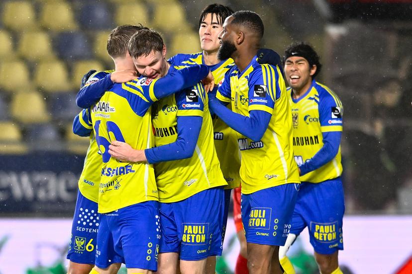 STVV's Robert-Jan Vanwesemael, STVV's Simen Juklerod, STVV's Keisuke Goto and STVV's Abdoulaye Sissako celebrate after scoring during a soccer match between Sint-Truidense V.V. and Zulte Waregem, Sunday 15 February 2026 in Sint-Truiden, on day 25 of the 2025-2026 'Jupiler Pro League' first division of the Belgian championship. BELGA PHOTO JOHAN EYCKENS