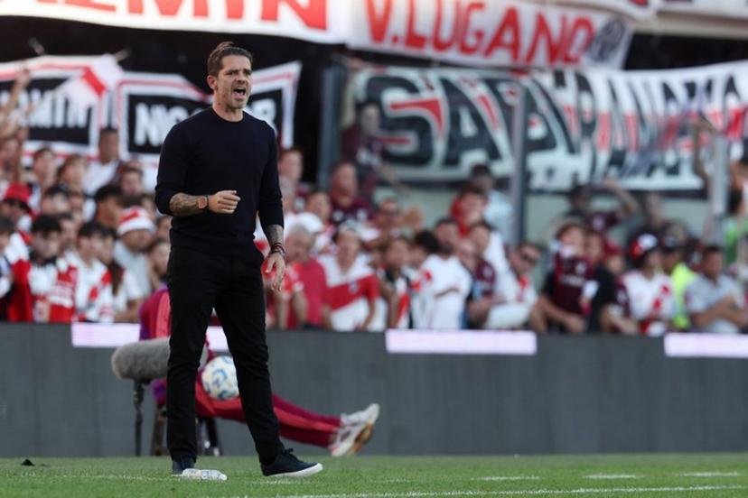Boca Juniors' head coach Fernando Gago gestures during the Argentine Professional Football League 2025 Apertura Tournament football match between River Plate and Boca Juniors at the MAS Monumental stadium in Buenos Aires on April 27, 2025.  ALEJANDRO PAGNI / AFP