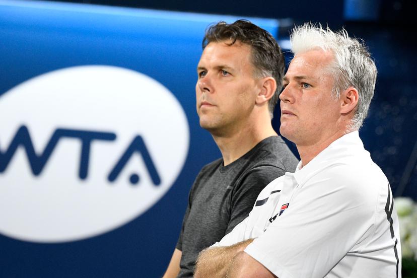 Kim Clijsters' osteopath Sam Verslegers and Kim Clijsters' head coach Fred Hemmes Jr pictured at a game between Belgian Kim Clijsters and Spanish Garbine Muguruza in the women's singles first round at the 2020 Dubai Tennis Championships, in Dubai, United Arab Emirates, Monday 17 February 2020. BELGA PHOTO YORICK JANSENS