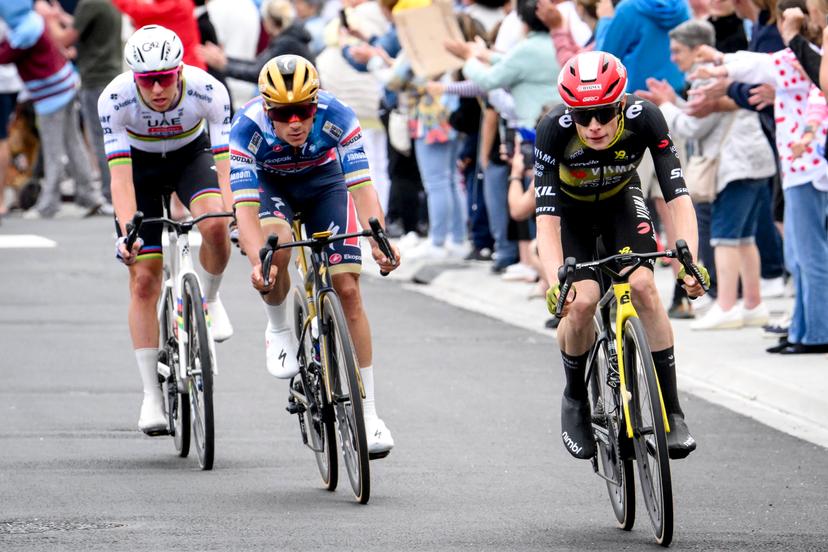 Danish Jonas Vingegaard Hansen of Team Visma-Lease a Bike, Belgian Remco Evenepoel of Soudal Quick-Step and Slovenian Tadej Pogacar of UAE Team Emirates pictured in action during the second stage of the 2025 Tour de France cycling race, from Lauwin-Planque to Boulogne-sur-Mer (212 km), on Sunday 06 July 2025 in France. The 112th edition of the Tour de France starts on Saturday 5 July in Lille, and will finish in Paris on the 27th of July. BELGA PHOTO POOL BERNARD PAPON