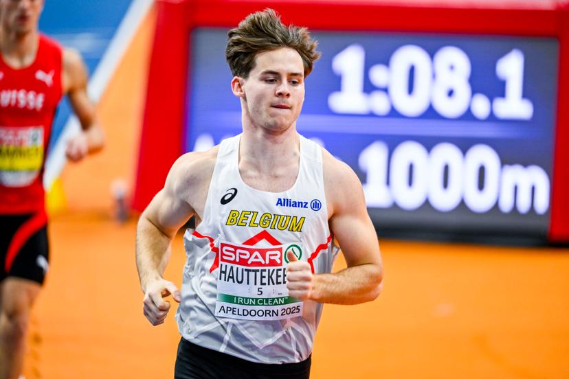 Belgian athlete Jente Hauttekeete pictured in action during the men's 1000m, at the European Athletics Indoor Championships, in Apeldoorn, The Netherlands, Saturday 08 March 2025. The championships take place from 6 to 9 March. BELGA PHOTO ERIC LALMAND