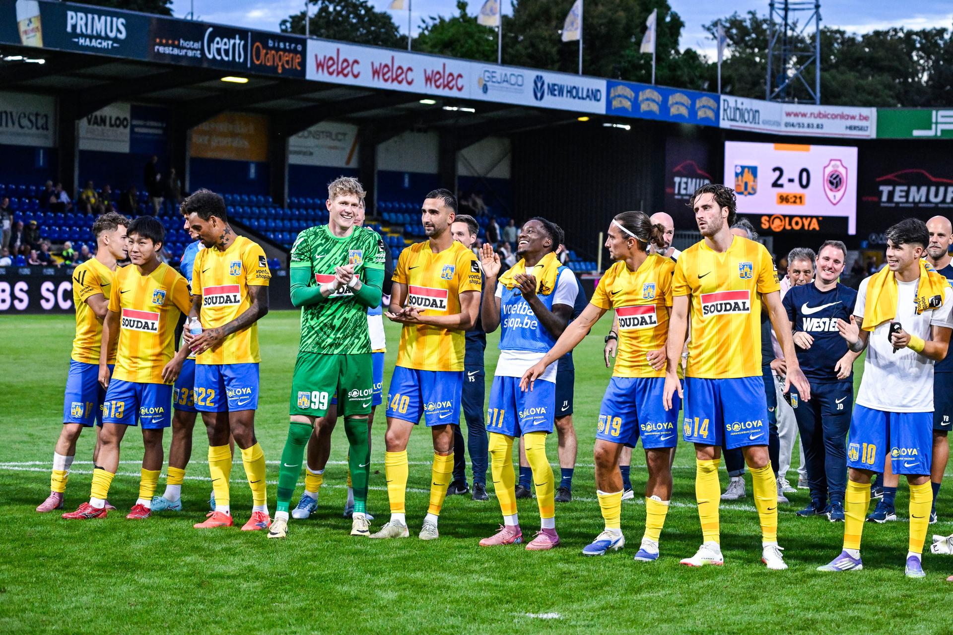 KVC Westerlo celebrate after winning a soccer match between KVC Westerlo and Royal Antwerp FC, Saturday 30 August 2025 in Westerlo, on day 6 of the 2025-2026 'Jupiler Pro League' first division of the Belgian championship. BELGA PHOTO TOM GOYVAERTS