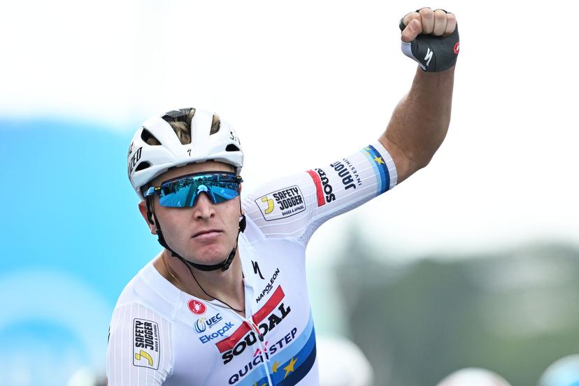 Belgian Tim Merlier of Soudal Quick-Step celebrates after winning the fourth stage of the 'Renewi Tour' multi-stage cycling race, from Riemst to Bilzen-Hoeselt (196 km) on Saturday 23 August 2025. The five-day race takes place in Belgium and the Netherlands.  BELGA PHOTO DAVID PINTENS