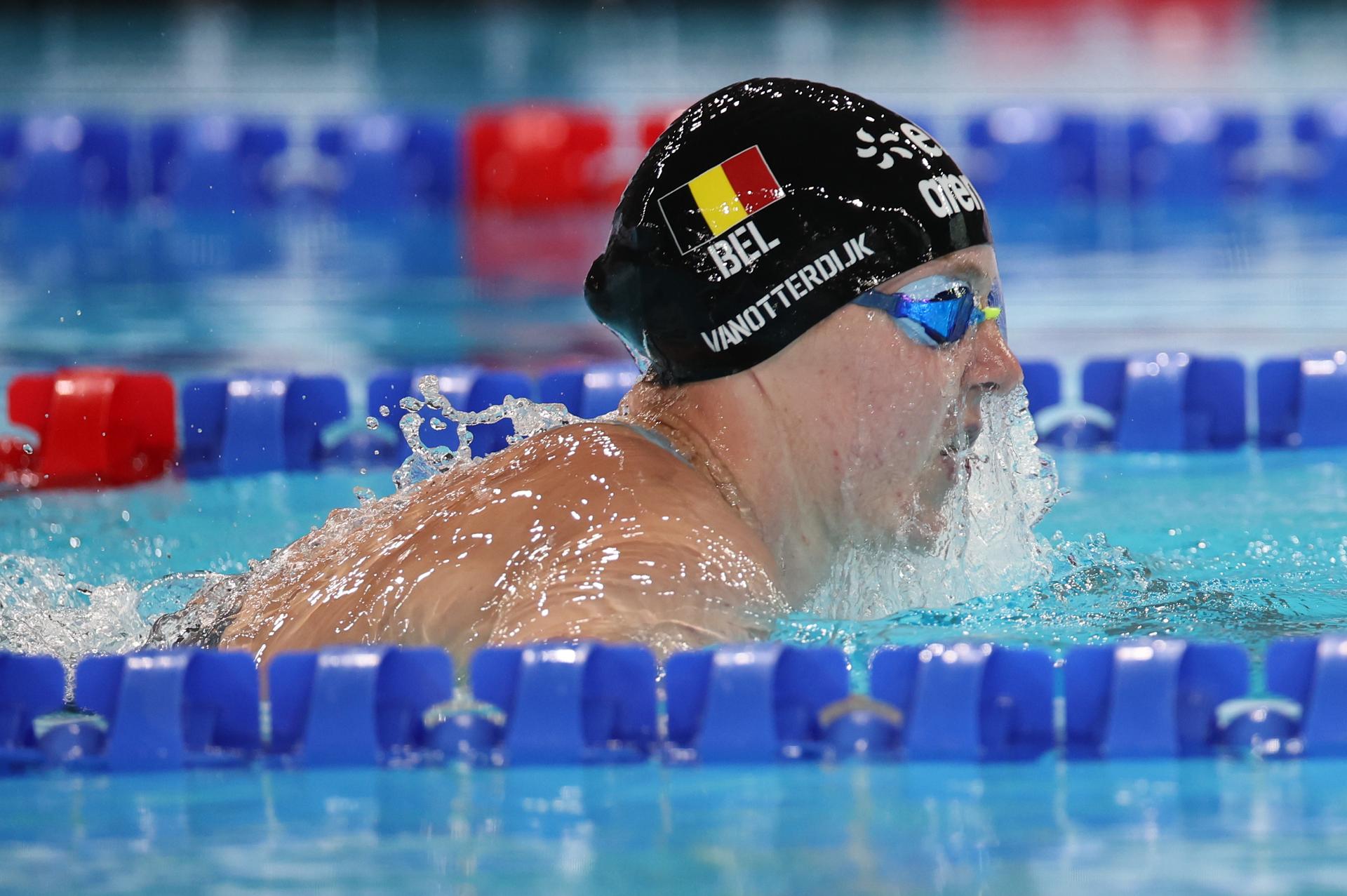 Belgian Roos Vanotterdijk pictured in action at the semifinals of the Women's 200m medley race at the European Aquatics Championships in Paris, France on Friday 14 August 2026. BELGA PHOTO VIRGINIE LEFOUR
