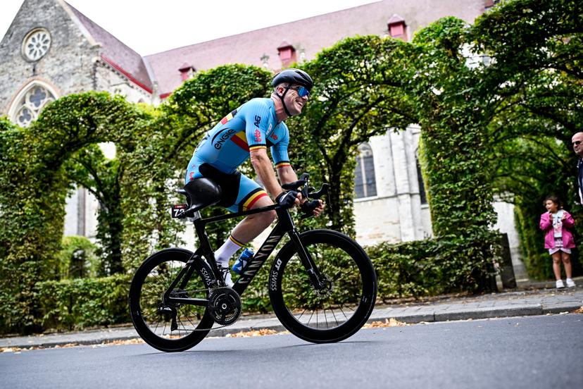 Belgium Ewoud Vromant (MC2) pictured in action during the UCI Para-cycling Road World Championships, Sunday 31 August 2025, in Ronse. The UCI Para-Cycling Road World Championships take place from 28 to 31 Augustus in Ronse. BELGA PHOTO JASPER JACOBS