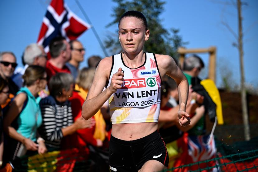 Belgian Jana Van Lent pictured in action during the Women Elite race at the 2025 SPAR European Cross Country Championships, in Lagoa, Portugal, Sunday 14 December 2025. BELGA PHOTO JASPER JACOBS