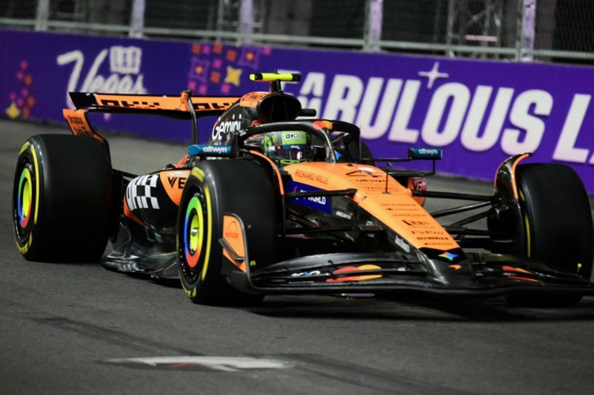 McLaren's British driver Lando Norris races during the second practice session for the Las Vegas Formula One Grand Prix at the Las Vegas Strip Circuit in Las Vegas, Nevada, on November 20, 2025.  Frederic J. Brown / AFP