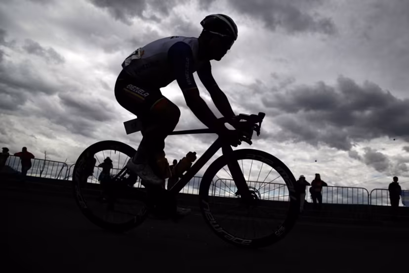 Venezuela's Leangel Ruben Linarez competes in the cycling men's road race final during the Pan American Games Santiago 2023 in Santiago on October 29, 2023. Javier TORRES / AFP