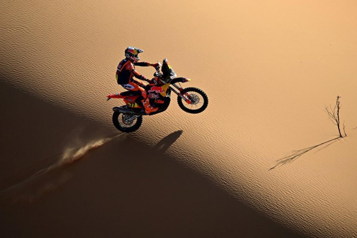 Argentine rider Luciano Benavides competes with a Ktm 450 Rally Factory compete in the Stage 6 of the 48th edition of the Dakar Rally 2026, between Hail and Riyadh, Saudi Arabia, on January 9, 2026. Giuseppe CACACE / AFP