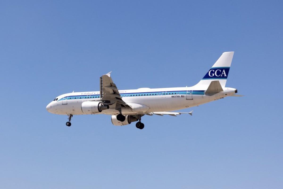 The plane carrying the Iran's National football team flies over Los Angeles International Airport before landing on June 14, 2026, on the eve of the 2026 World Cup football match between Iran and New Zealand. ETIENNE LAURENT / AFP