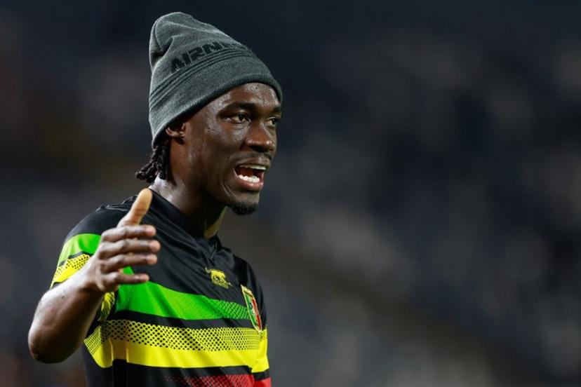 Mali's midfielder #10 Yves Bissouma warms up ahead of the Africa Cup of Nations (CAN) Group A football match between Comoros and Mali at Mohammed V Stadium in Casablanca on December 29, 2025. Abdel Majid BZIOUAT / AFP