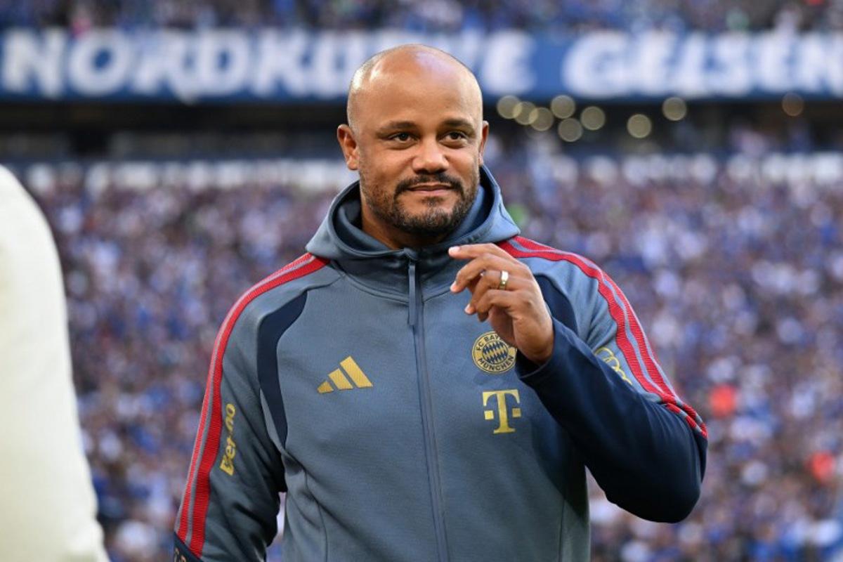 Bayern Munich's Belgian head coach Vincent Kompany arrives for the German first division Bundesliga football match between Schalke 04 and FC Bayern Munich in Gelsenkirchen, western Germany on September 5, 2026. UWE KRAFT / AFP