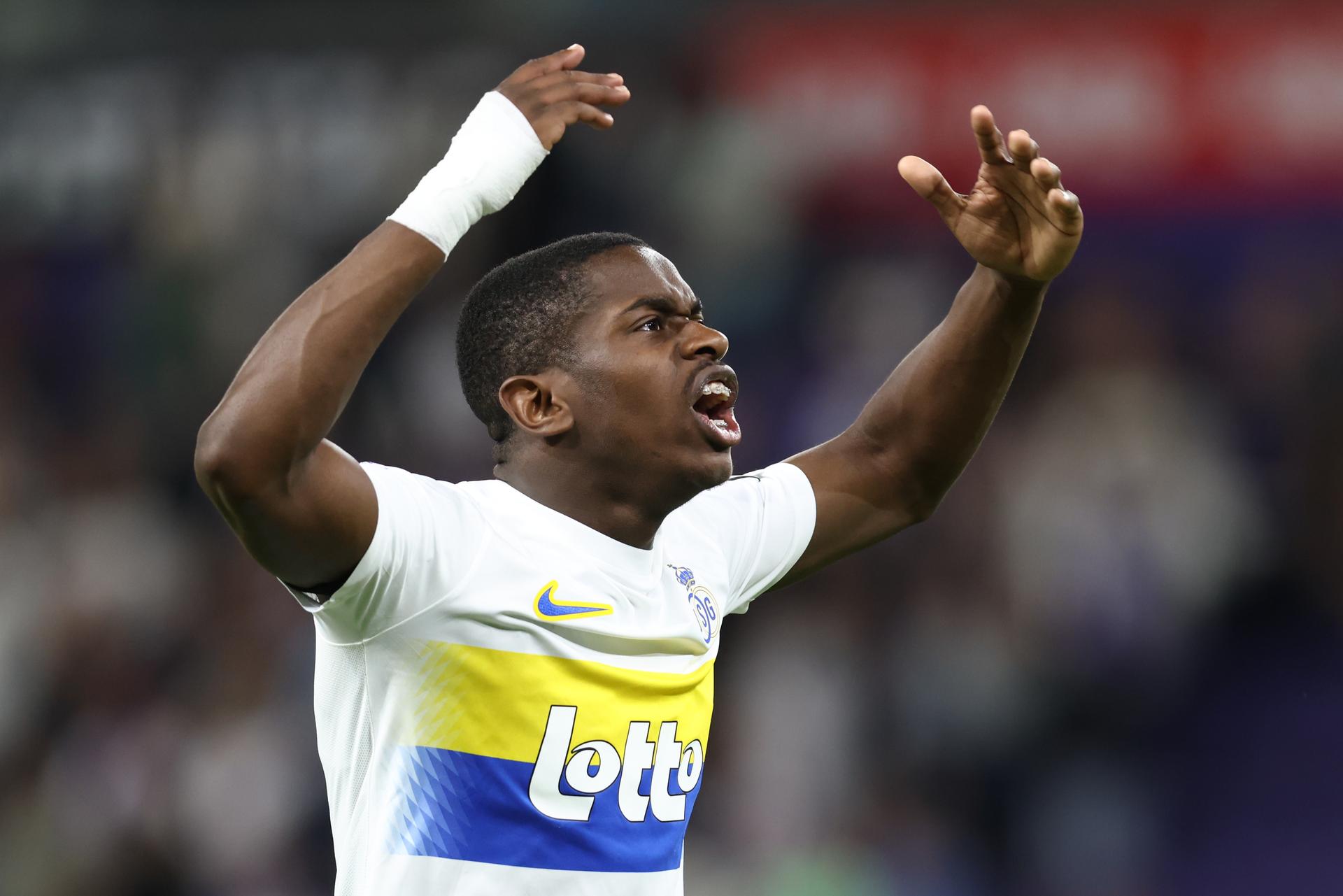 Union's Noah Sadiki celebrates after a soccer match between RSC Anderlecht and Royale Union Saint-Gilloise, Saturday 10 May 2025 in Brussels, on day 8 (out of 10) of the Champions' Play-offs of the 2024-2025 'Jupiler Pro League' first division of the Belgian championship. BELGA PHOTO BRUNO FAHY