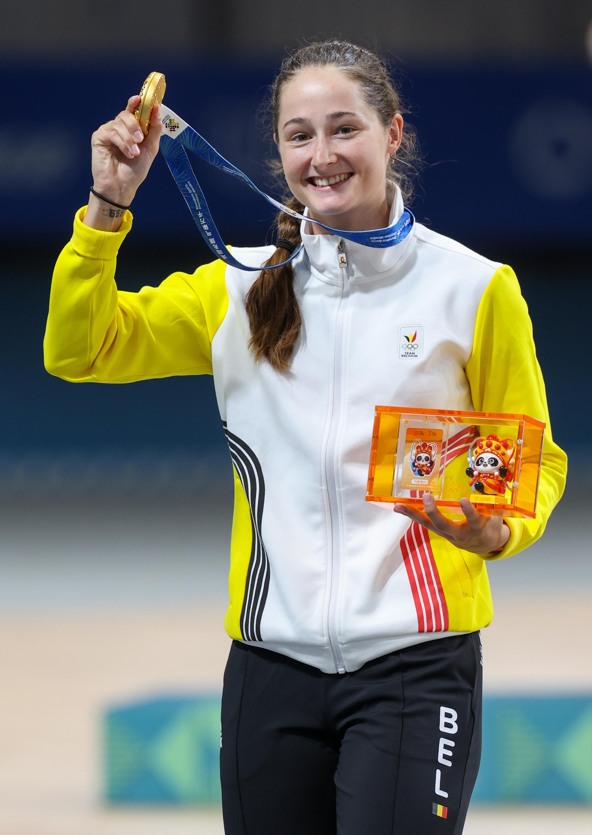 Belgian Fran Vanhoutte celebrates on the podium of the women's 500m +D speed skating event, at the World Games 2025, in Chenghdu, China, on Thursday 14 August 2025. This year, the World Games take place from 7 to 17 August. BELGA PHOTO VIRGINIE LEFOUR