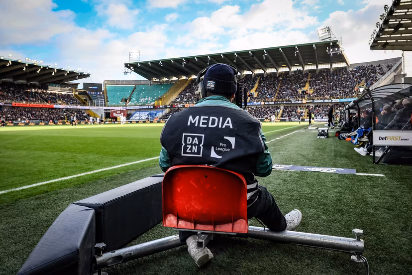 this picture shows a DAZN cameraman during a soccer match between Club Brugge and Royal Antwerp FC, Sunday 30 November 2025 in Brugge, on day 16 of the 2025-2026 'Jupiler Pro League' first division of the Belgian championship. BELGA PHOTO BRUNO FAHY