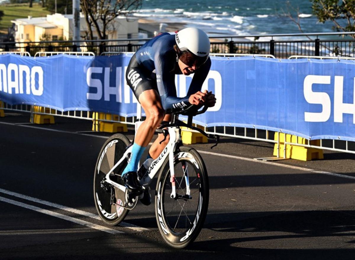 Artem Shmidt of the US competes in the men junior individual time trial cycling event at the UCI 2022 Road World Championship in Wollongong on September 20, 2022. William WEST / AFP