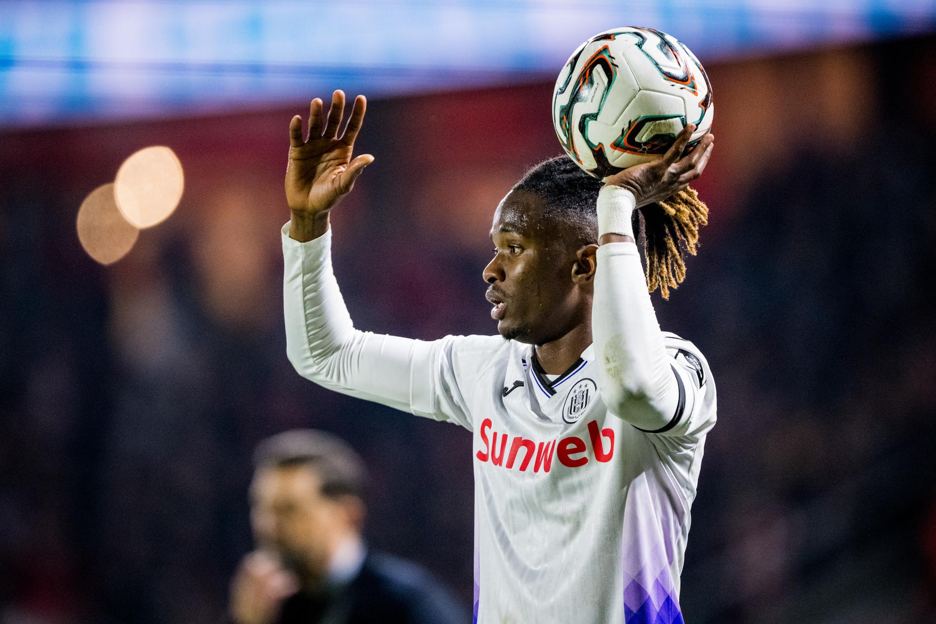 Anderlecht's Moussa N'Diaye pictured in action during a soccer match between Royal Antwerp FC and RSC Anderlecht, Sunday 21 December 2025 in Antwerp, on day 19 of the 2025-2026 'Jupiler Pro League' first division of the Belgian championship. BELGA PHOTO JASPER JACOBS
