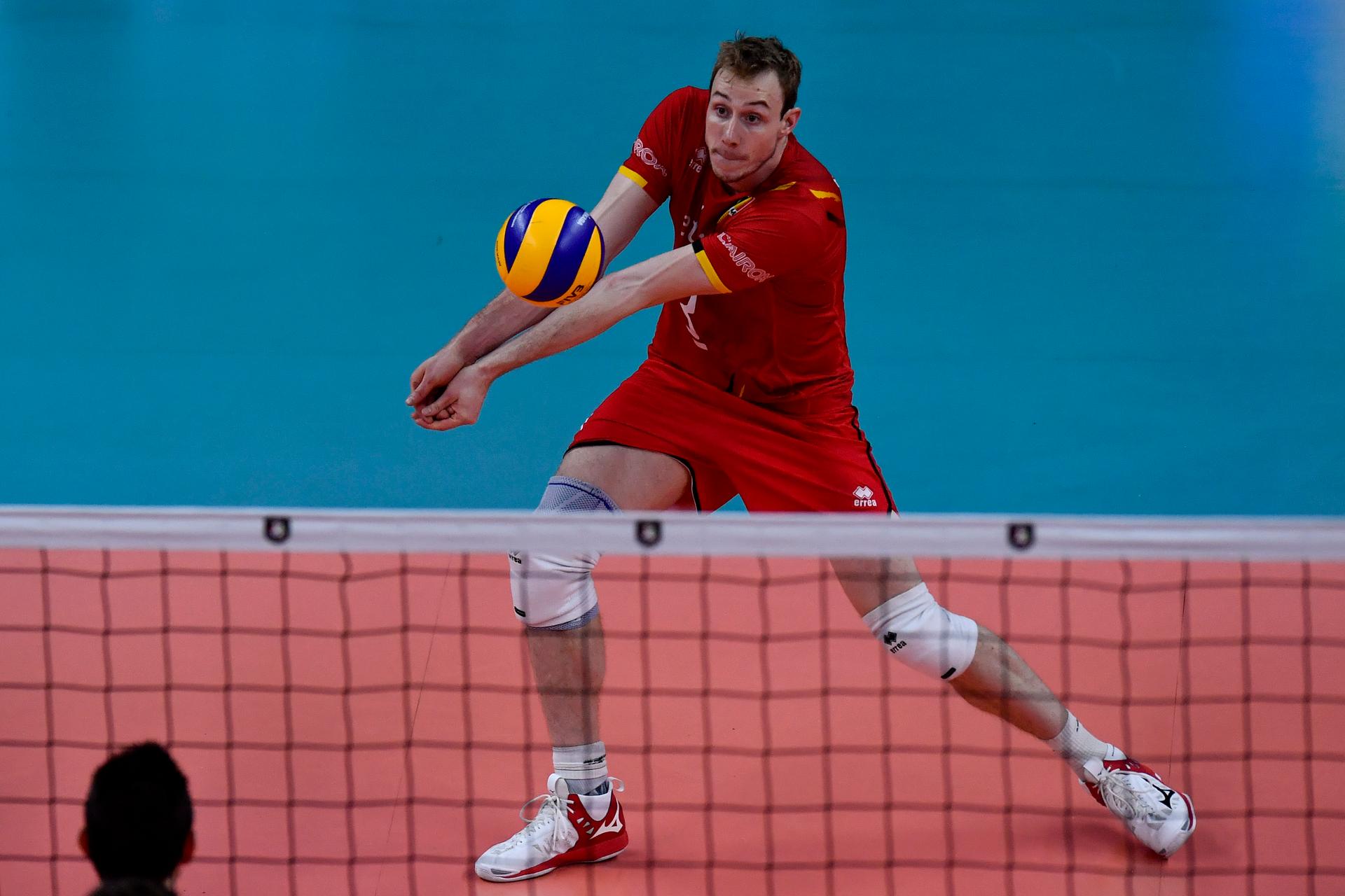 Belgium's Sam Deroo pictured in action during the fifth and last game in the group B, between the Red Dragons, Belgian national volleyball team, and Serbia, at the European volleyball championships, Wednesday 18 September 2019, in Antwerp. BELGA PHOTO DIRK WAEM