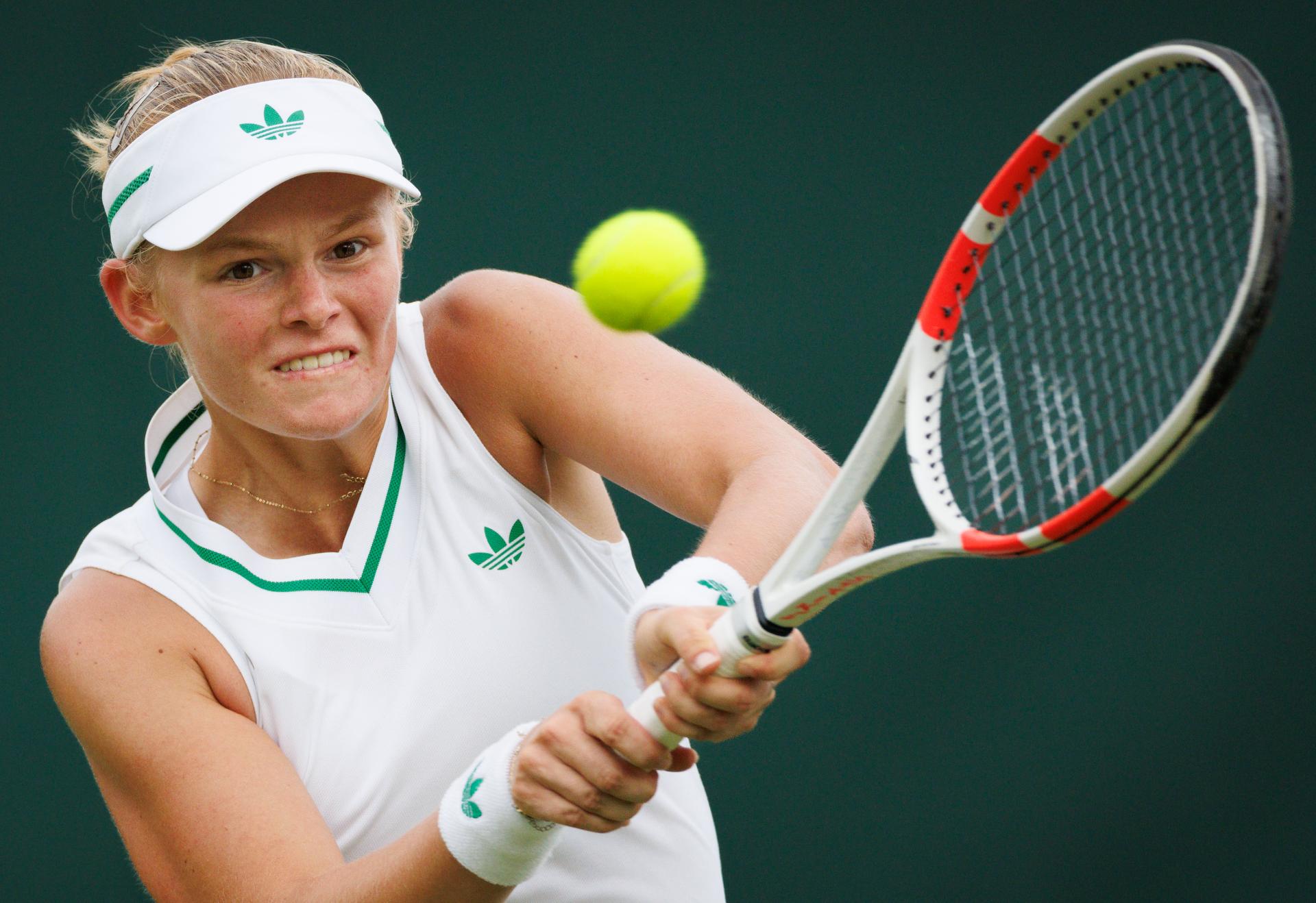 Belgian Jeline Vandromme pictured in action during a tennis match against Spanish Torner-Sensano, in the first round of the girls' singles at the 2025 Wimbledon grand slam tournament, Saturday 05 July 2025 at the All England Tennis Club, in South-West London, Britain. BELGA PHOTO BENOIT DOPPAGNE
