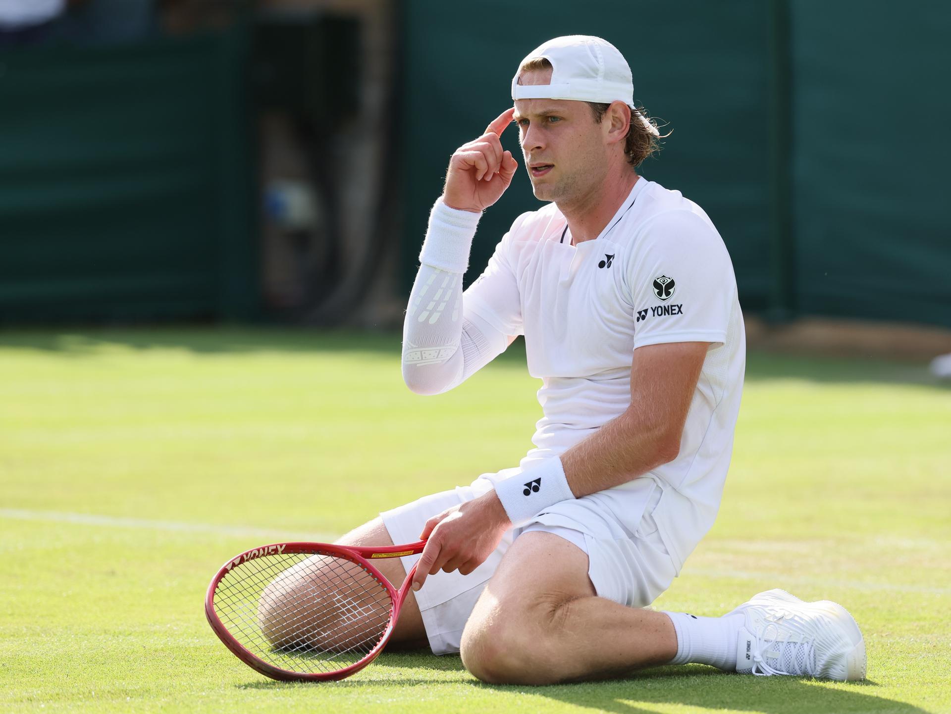 Belgian Zizou Bergs celebrates winning his match, a first round game between French Humbert and Belgian Bergs in the Men's singles at the Wimbledon grand slam tennis tournament in London, Britain, Tuesday 30 June 2026. BELGA PHOTO BENOIT DOPPAGNE