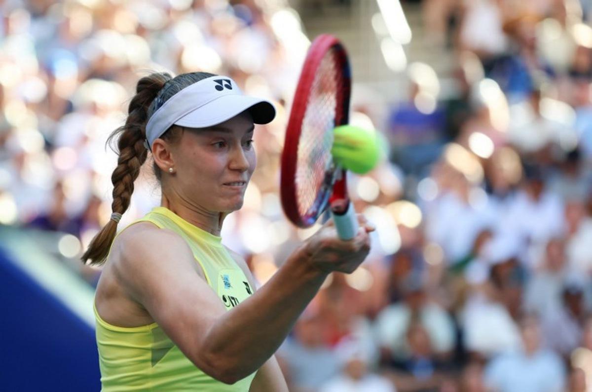 Kazakhstan's Elena Rybakina returns the ball to Japan's Naomi Osaka during the women's singles round of 16 tennis match on day nine of the US Open tennis tournament at the USTA Billie Jean King National Tennis Center in New York City on September 7, 2026. Leonardo MUNOZ / AFP