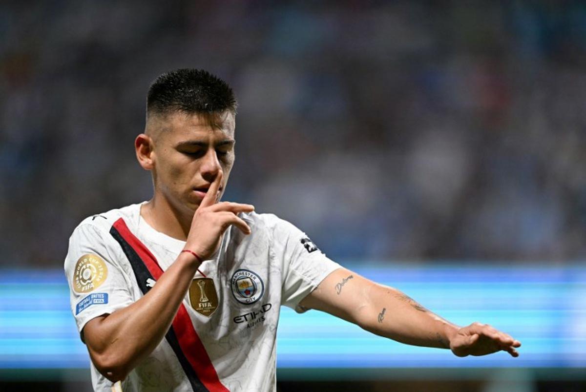 Manchester City's Argentine midfielder #30 Claudio Echeverri celebrates scoring his team's second goal during the FIFA Club World Cup 2025 Group G football match between England's Manchester City and UAE's Al Ain FC at the Mercedes-Benz stadium in Atlanta on June 22, 2025. PATRICIA DE MELO MOREIRA / AFP