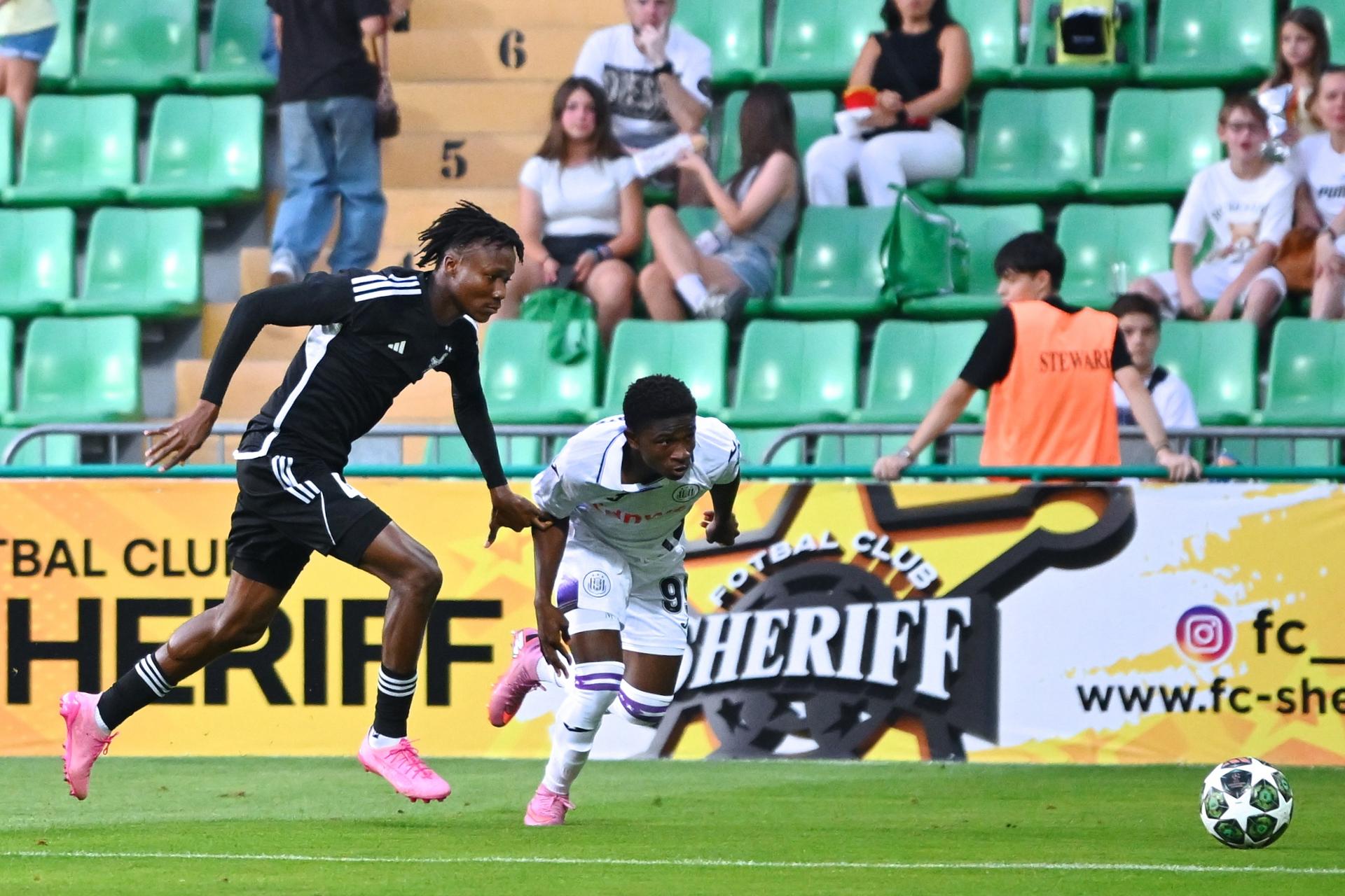 Anderlecht's Ibrahim Kanate pictured in action during a soccer game between Moldavian FC Sheriff Tiraspol and Belgian RSC Anderlecht, Thursday 14 August 2025 in Chisinau, Moldova, the rerturn leg of the third qualifying round for the UEFA Conference League competition. Anderlecht won the first leg 3-0. BELGA PHOTO ALEX NICODIM