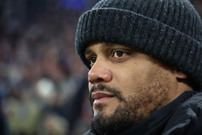 Bayern Munich's Belgian head coach Vincent Kompany looks on during the German first division Bundesliga football match between Hamburger SV and FC Bayern Munich in Hamburg, northern Germany on January 31, 2026. Ibrahim OT / AFP