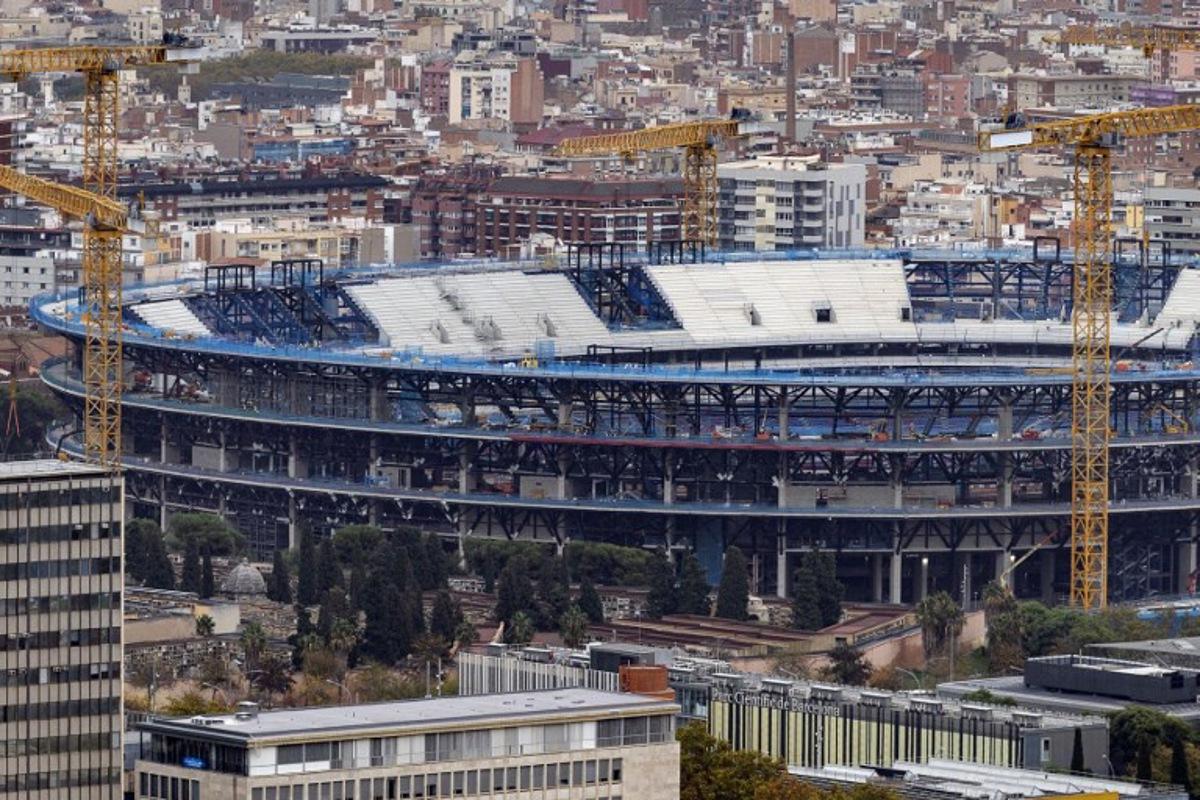 A picture taken on November 14, 2025 shows the ongoing construction of the new FC Barcelona's Camp Nou Stadium in Barcelona. Josep LAGO / AFP