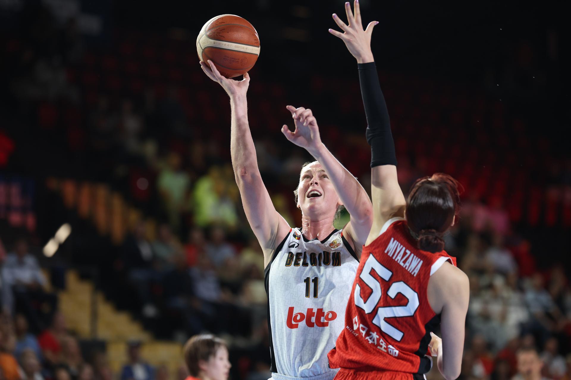 Belgium's Emma Meesseman and Japanese Yuki Miyazawa fight for the ball during a friendly basketball international game between Belgian Cats and Japan, in Oostende, on Friday 28 August 2026. BELGA PHOTO VIRGINIE LEFOUR