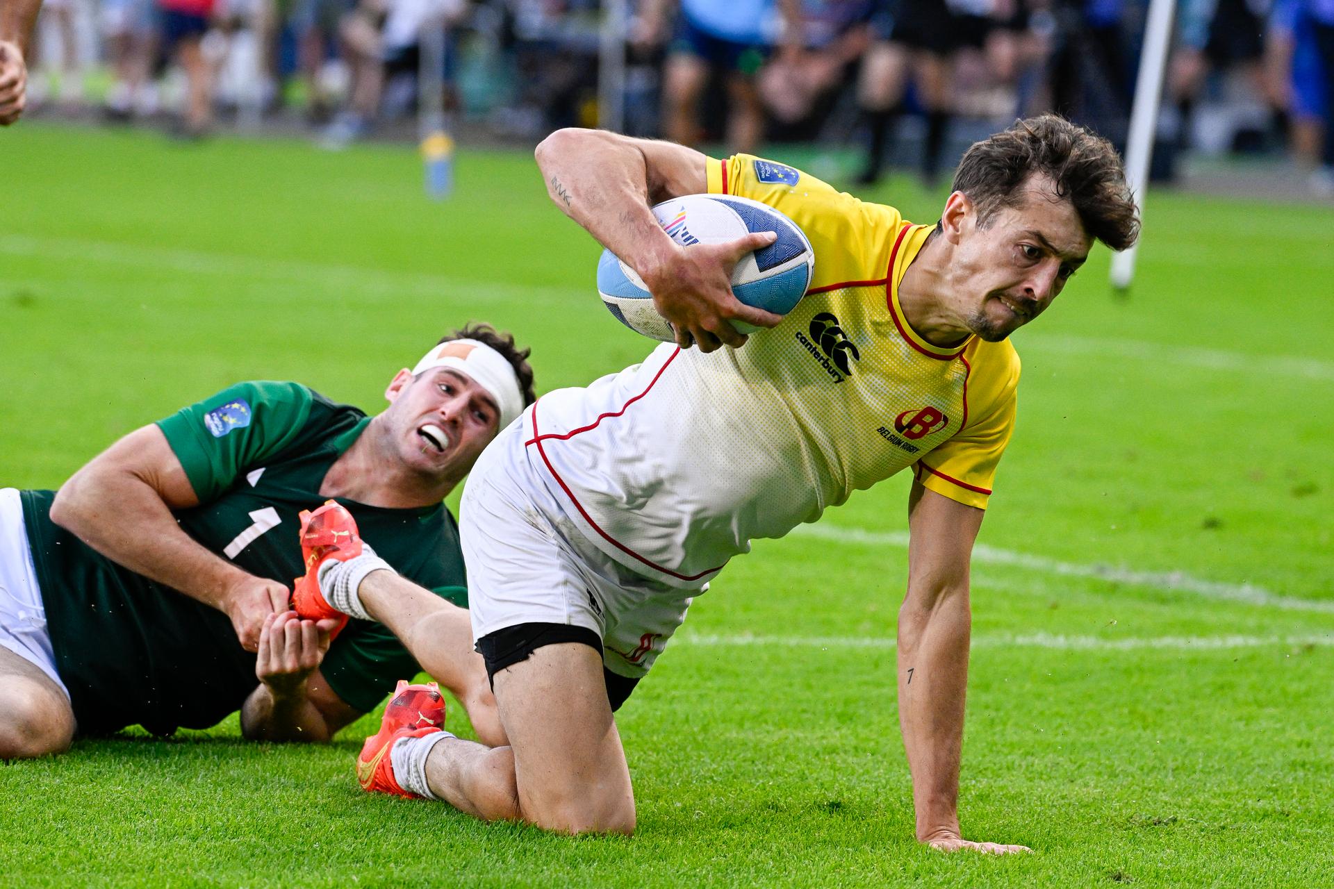Belgium's Gaspard Lalli pictured in action during a rugby match between Belgium and Ireland, the quarterfinals of the men's Rugby Sevens tournament, at the European Games in Krakow, Poland on Monday 26 June 2023. The 3rd European Games, informally known as Krakow-Malopolska 2023, is a scheduled international sporting event that will be held from 21 June to 02 July 2023 in Krakow and Malopolska, Poland. BELGA PHOTO LAURIE DIEFFEMBACQ