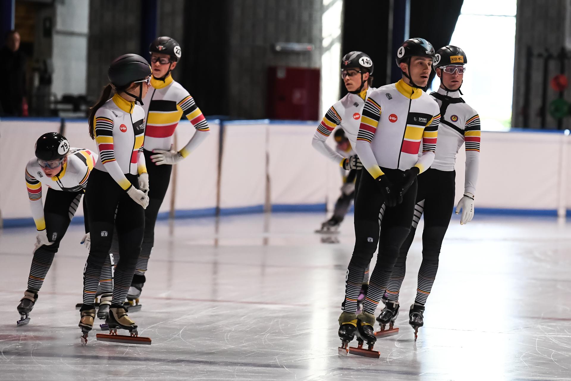Belgian shorttrack skater Hanne Desmet, Belgian shorttrack skater Stijn Desmet and Belgian shorttrack skaters pictured during a training session of Belgian shorttrack skaters in Hasselt, Thursday 18 May 2023. BELGA PHOTO JILL DELSAUX