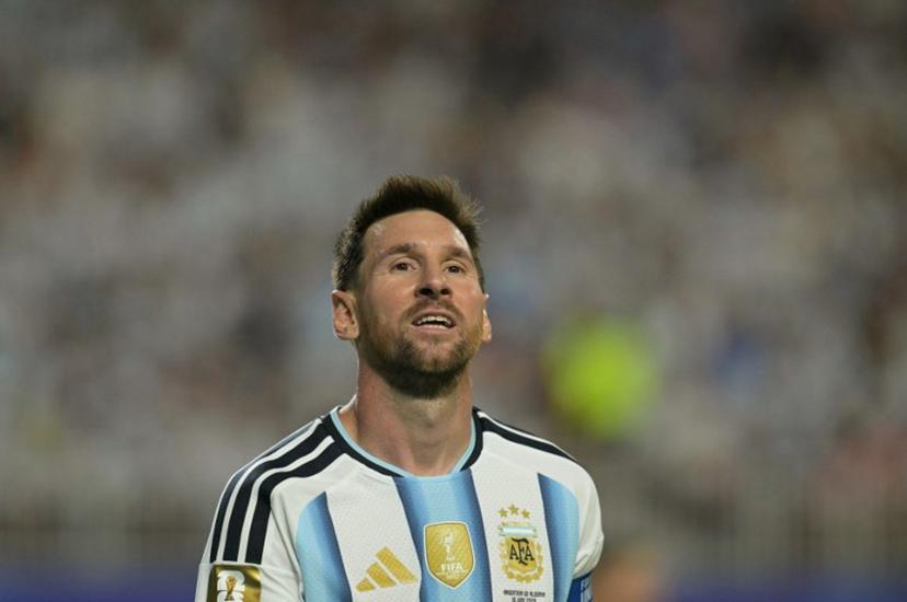 Argentina's forward #10 Lionel Messi looks on during the 2026 World Cup Group J football match between Argentina and Algeria at the Kansas City Stadium in Kansas City on June 16, 2026. JUAN MABROMATA / AFP