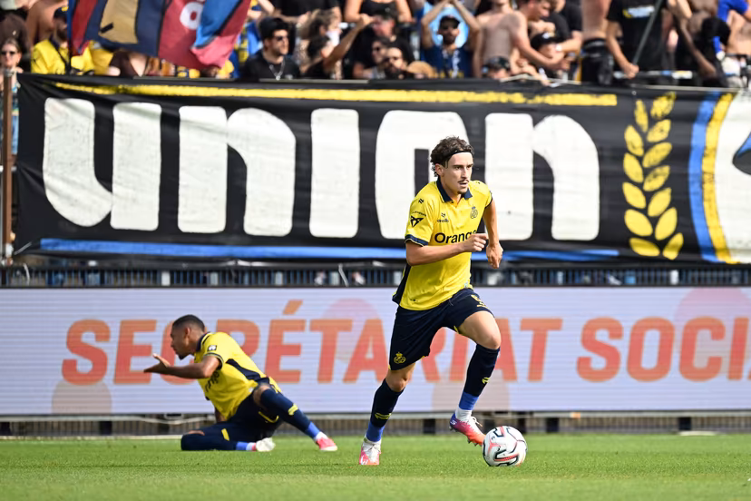 Union's Kamiel Van De Perre is pictured in action during a soccer match between Union Saint-Gilloise and SV Zulte Waregem, Saturday 15 August 2026 in Brussels, on day 2 of the 2026-2027 'Jupiler Pro League' first division of the Belgian championship. BELGA PHOTO MAARTEN STRAETEMANS
