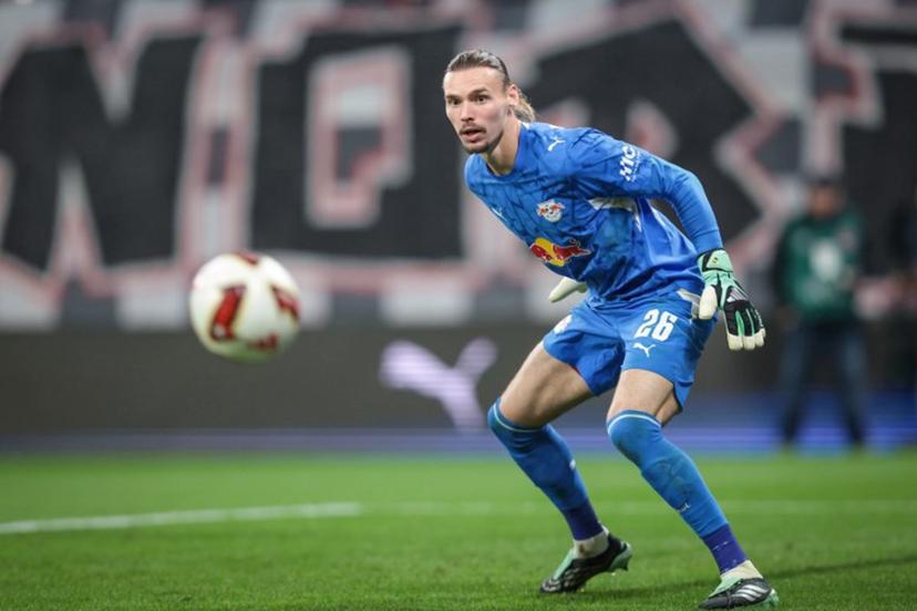 Leipzig's Belgian goalkeeper #26 Maarten Vandevoordt eyes the ball during the German first divison Bundesliga football match between RB Leipzig and Eintracht Frankfurt in Leipzig, eastern Germany on October 10, 2026. Ronny HARTMANN / AFP
