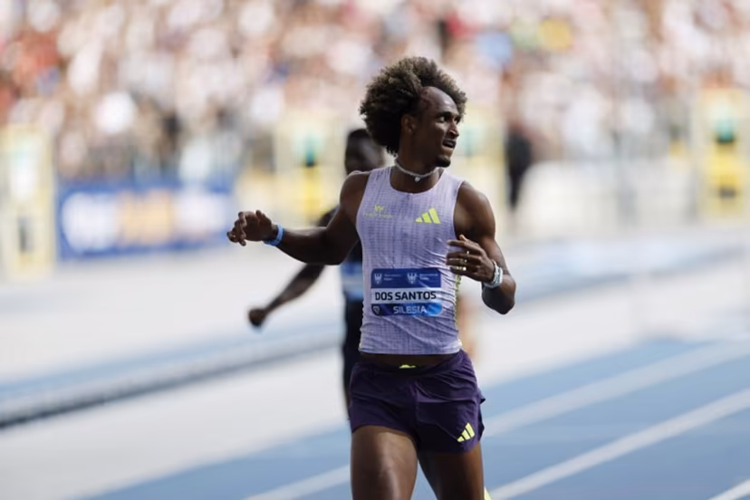 Brazil's Alison dos Santos reacts after the men's 400 m hurdles competition of the Silesia Diamond League athletics meeting in Katowice, Poland, on August 23, 2026. Wojtek RADWANSKI / AFP