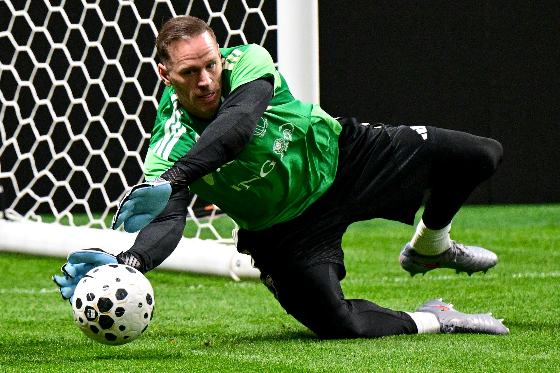 Belgium's goalkeeper Matz Sels pictured during a training session of Belgian national soccer team Red Devils in Atlanta, United States, on Friday 27 March 2026. The team is preparing for tomorrow's friendly match against the United States, in preparation for the 2026 World Cup. BELGA PHOTO DIRK WAEM