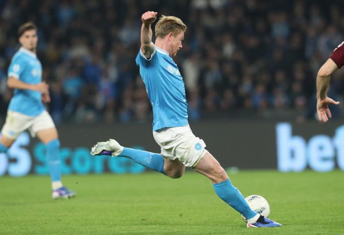 Napoli's Belgian midfielder #11 Kevin De Bruyne shoots towards goal during the Italian Serie A football between match SSC Napoli and Torino FC at the Diego Armando Maradona Stadium in Napoli, on March 6, 2026. CARLO HERMANN / AFP