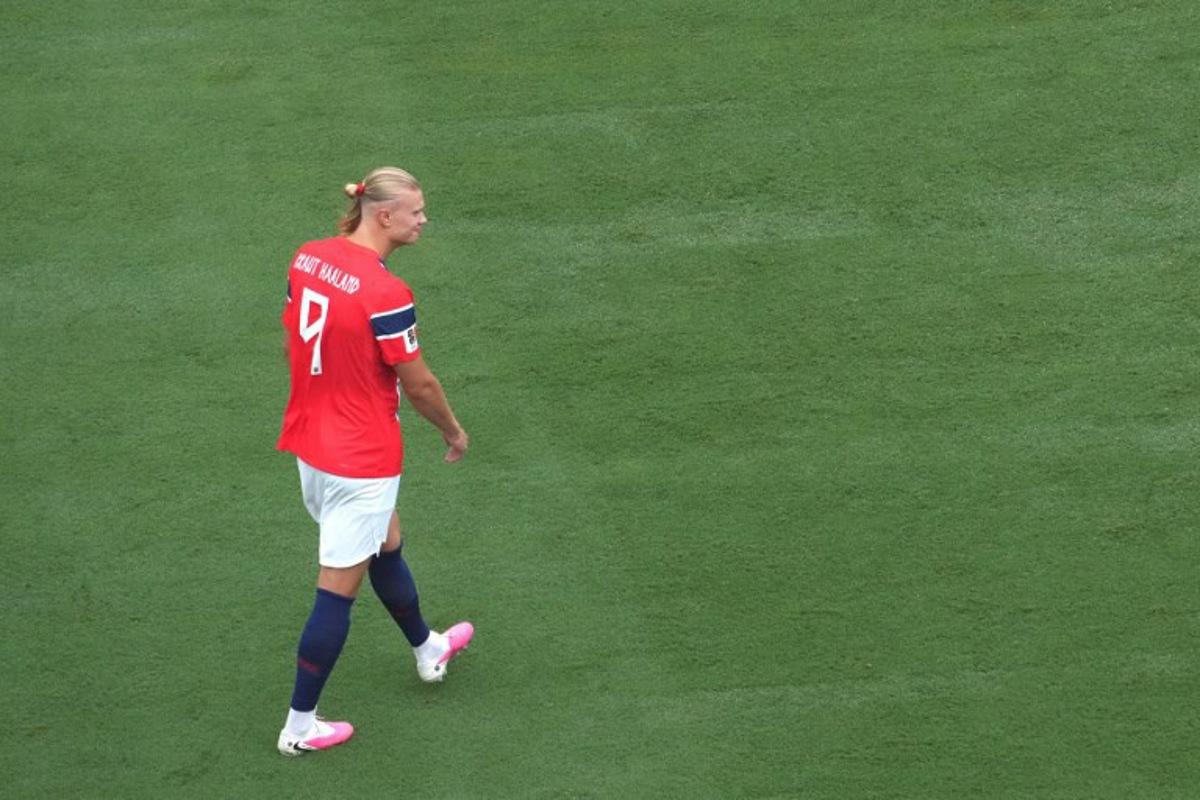 Norway's forward #09 Erling Braut Haaland walks on the pitch ahead the 2026 World Cup round of 16 football match between Brazil and Norway at the New York/New Jersey Stadium in East Rutherford on July 5, 2026. TIMOTHY A. CLARY / AFP