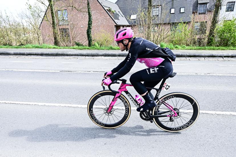 Italian Vincenzo Albanese of EF Education-EasyPost pictured in action during the 'Ronde van Brugge' men's elite one-day cycling race, 202,9 km from and to Brugge on Wednesday 25 March 2026. BELGA PHOTO MAARTEN STRAETEMANS