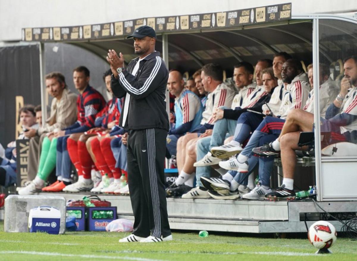 Bayern Munich's Belgian head coach Vincent Kompany reacts during the German first division Bundesliga football match between SV Elversberg and FC Bayern Munich in Spiesen-Elversberg, southwestern Germany, on September 13, 2026. Andreas SCHLICHTER / AFP