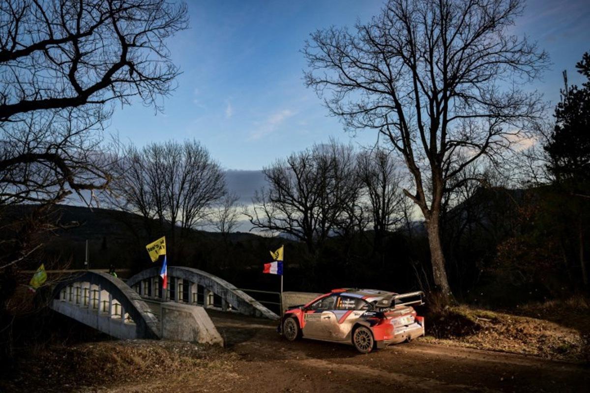 Hyundai Shell Mobis World Rally Team's Belgian driver Thierry Neuville and Belgian co-pilot Martijn Wydaeghe steer their Hyundai i20 N Rally1 during stage 15 of the 93rd WRC Monte-Carlo Rally between La Batie-Des-Fonts and Aspremont near Gap on January 25, 2025. OLIVIER CHASSIGNOLE / AFP