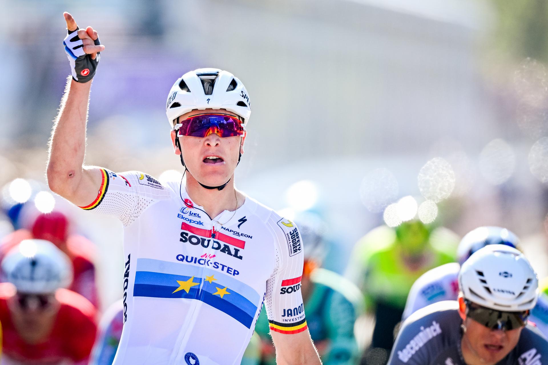 Belgian Tim Merlier of Soudal Quick-Step celebrates after winning the men's race of the 113th edition of the 'Scheldeprijs' one day cycling event, 202,8 km from Terneuzen, the Netherlands to Schoten, Belgium on Wednesday 09 April 2025. BELGA PHOTO ERIC LALMAND