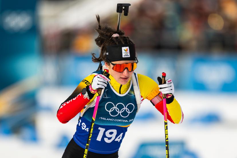 260218 Marisa Emonts of Belgium competes in women's biathlon 4 x 6 km relay during day 12 of the 2026 Winter Olympics on February 18, 2026 in Anterselva. Photo: Mathias Bergeld / BILDBYRÅN / kod MB / MB1336 skidskytte biathlon skiskyting olympic games olympics winter olympics os ol olympiska spel vinter-os olympiske leker milano cortina 2026 milan cortina 2026 milano cortina 2026 olympic games milano cortina 2026 winter olympic games milano cortina-os milano cortina-ol vinter-ol 12 bbeng relay stafett belgien BELGA PHOTO BENELUX ONLY