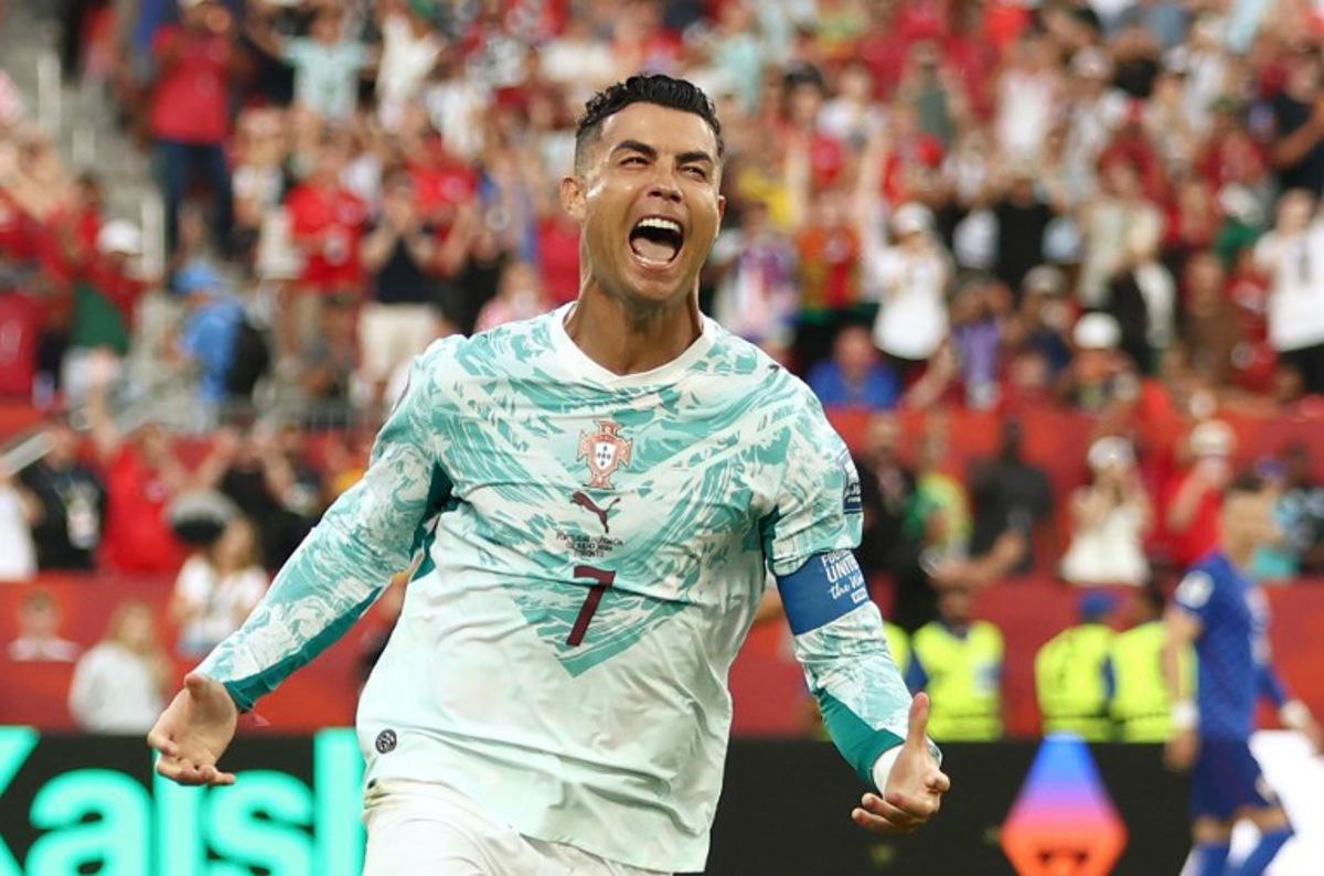 Portugal's forward #07 Cristiano Ronaldo celebrates after scoring his team's first goal from the penalty spot during the 2026 World Cup round of 32 football match between Portugal and Croatia at the Toronto Stadium in Toronto on July 2, 2026. Cole Burston / AFP