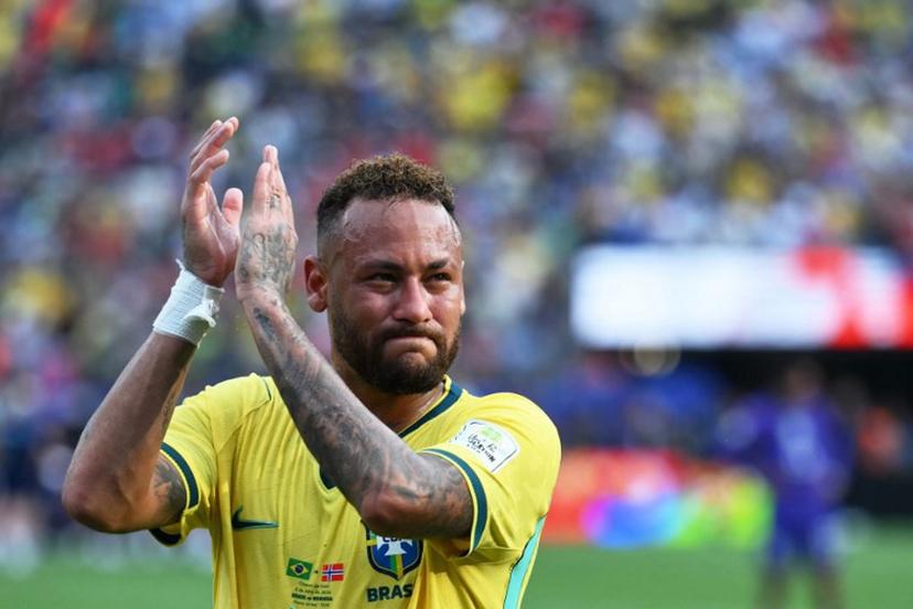 Brazil's forward #10 Neymar reacts after losing the 2026 World Cup round of 16 football match between Brazil and Norway at the New York/New Jersey Stadium in East Rutherford on July 5, 2026. ANGELA WEISS / AFP