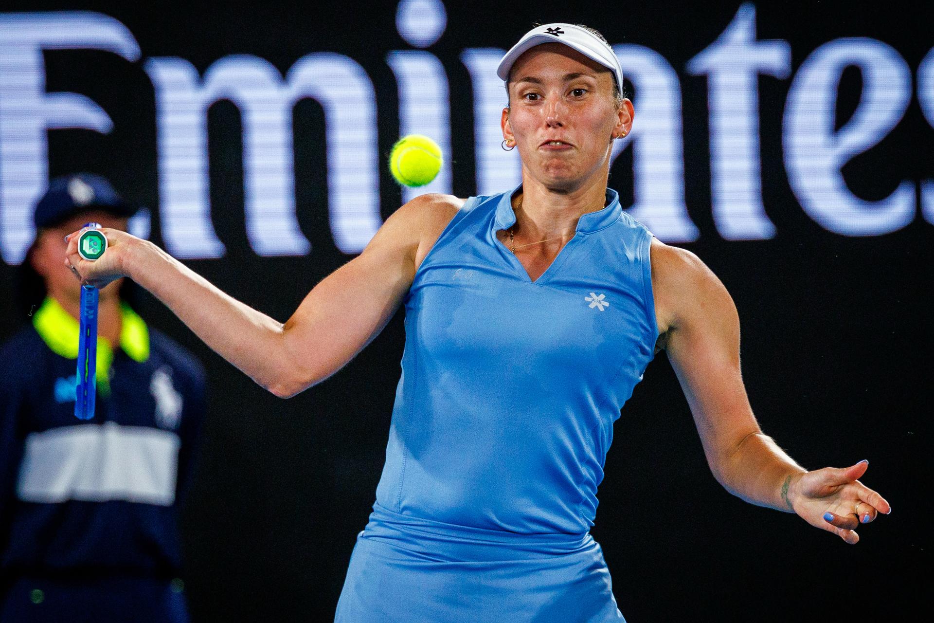 Belgian Elise Mertens pictured in action during a doubles tennis match between Belgium-China pair Mertens-Zhang and Japan/Neutral pair Shibahara-Zvonareva, in the semi-finals of the women doubles at the Australian Open, Melbourne Park, Melbourne on Thursday 29 January 2026. Mertens - Zhang won the game 6-3, 6-2. BELGA PHOTO PATRICK HAMILTON --- BENELUX ONLY ---
