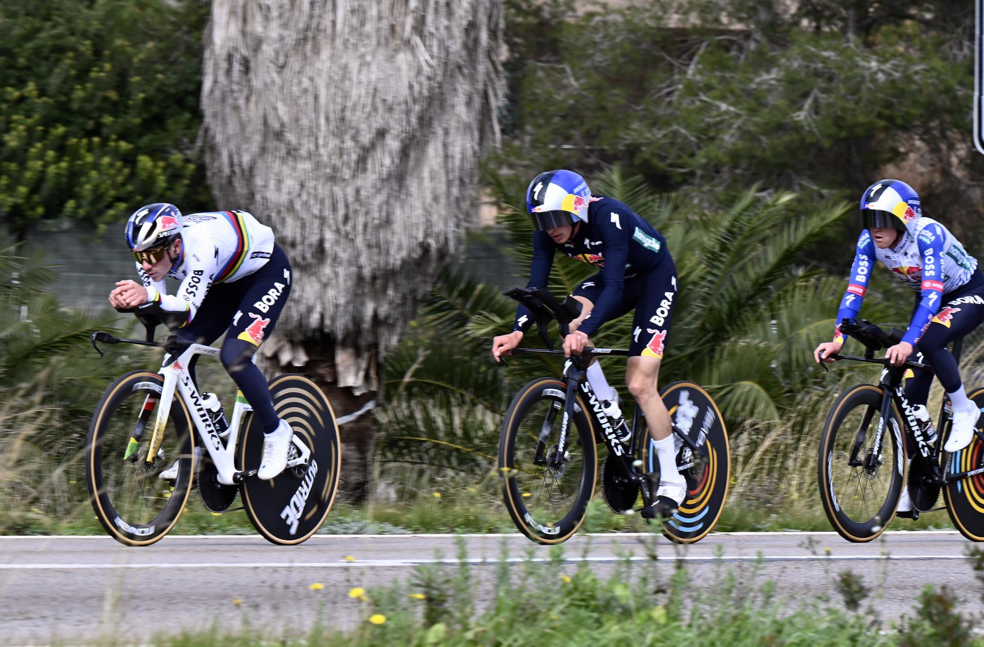 Belgian Remco Evenepoel (L) and his teammates of Red Bull-BORA-hansgrohe pictured during a warm-up ride, before the Team Time Trial of the Trofeo Ses Salines Challenge Mallorca cycling race, 23,8km in Colonia de Sant Jordi, Mallorca, Spain on Thursday 29 January 2026. Belgian Evenepoel is participating in the first race in the colors of his new team Red Bull-Bora-Hansgrohe. BELGA PHOTO ERIC LALMAND