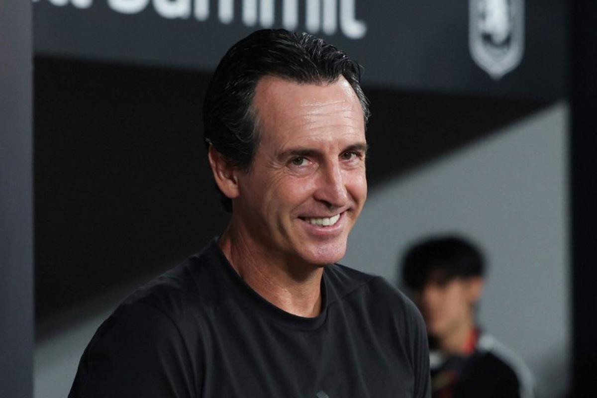 Aston Villa's manager Unai Emery smiles during the football match between Aston Villa and Bayern Munich at Kai Tak Stadium in Hong Kong on August 7, 2026. May JAMES / AFP