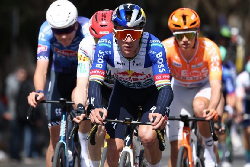 Team Bora's Belgian rider Remco Evenepoel competes during the seventh and last stage of the 2026 'Volta a Catalunya' cycling tour of Catalonia, a 95,1 km race between Barcelona and Barcelona, on March 29, 2026. Josep LAGO / AFP